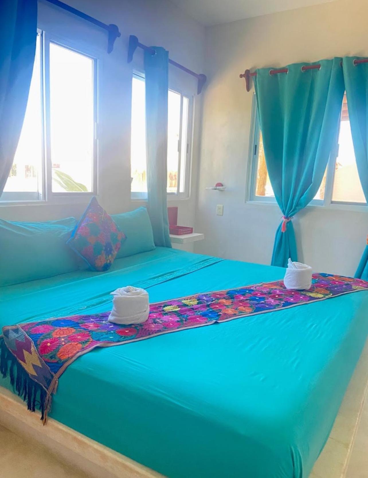 El Corazon Mexican0 Isla Holbox Dış mekan fotoğraf